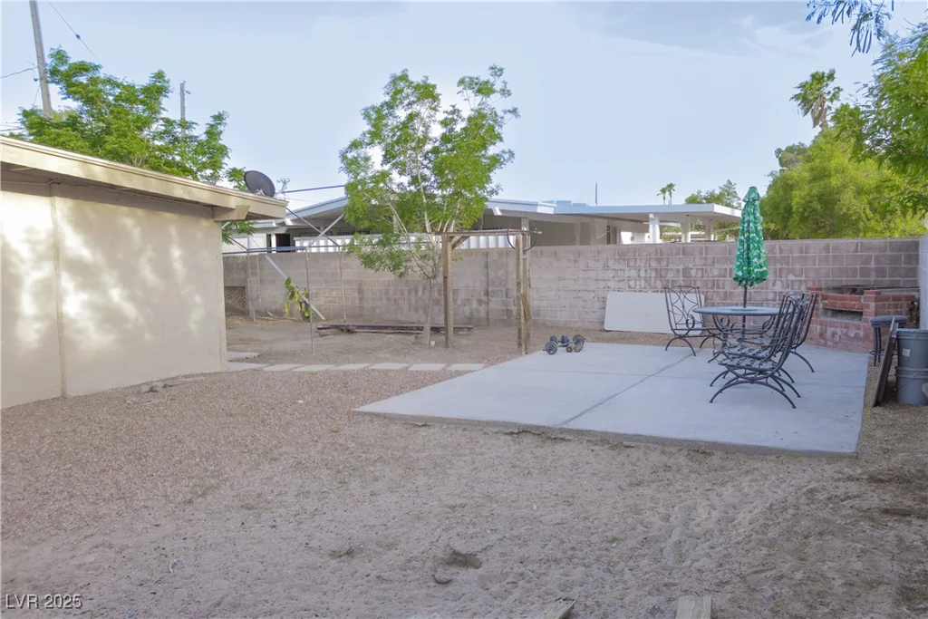 2001 McWilliams, Las Vegas, NV 89101