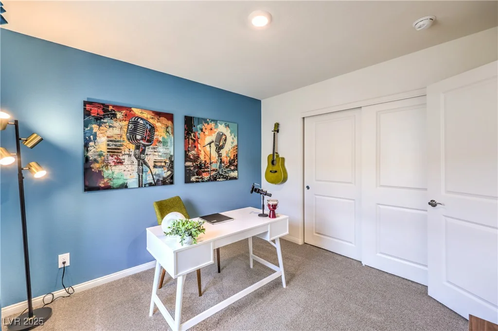 516 RED LOVEBIRD, Henderson, NV 89011