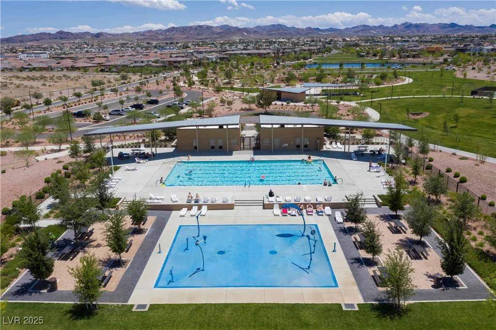 516 RED LOVEBIRD, Henderson, NV 89011