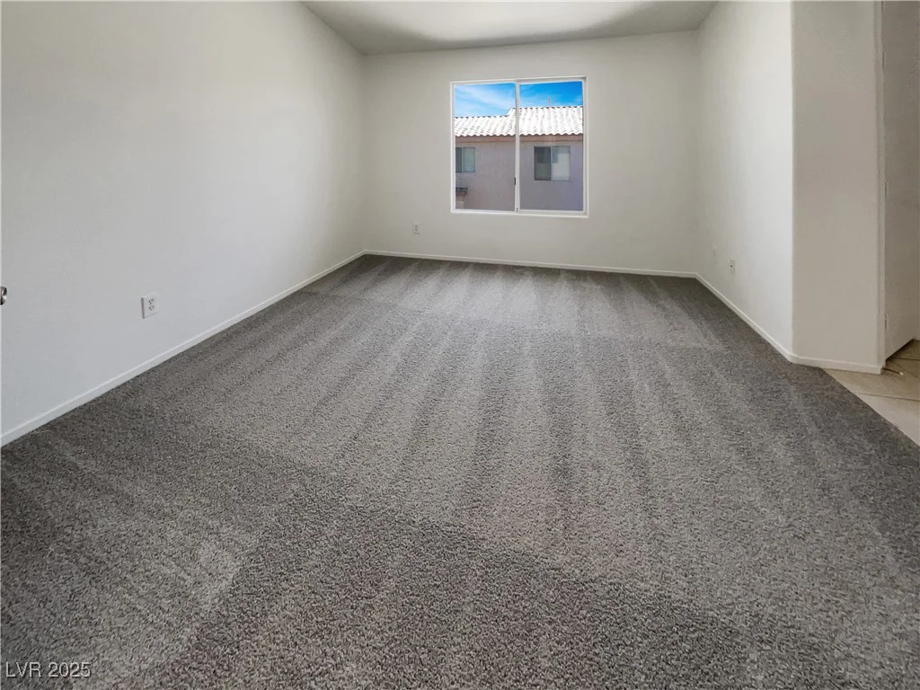 7900 Wood Shadow, Las Vegas, NV 89131