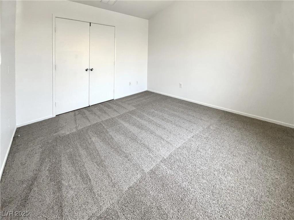 7900 Wood Shadow, Las Vegas, NV 89131