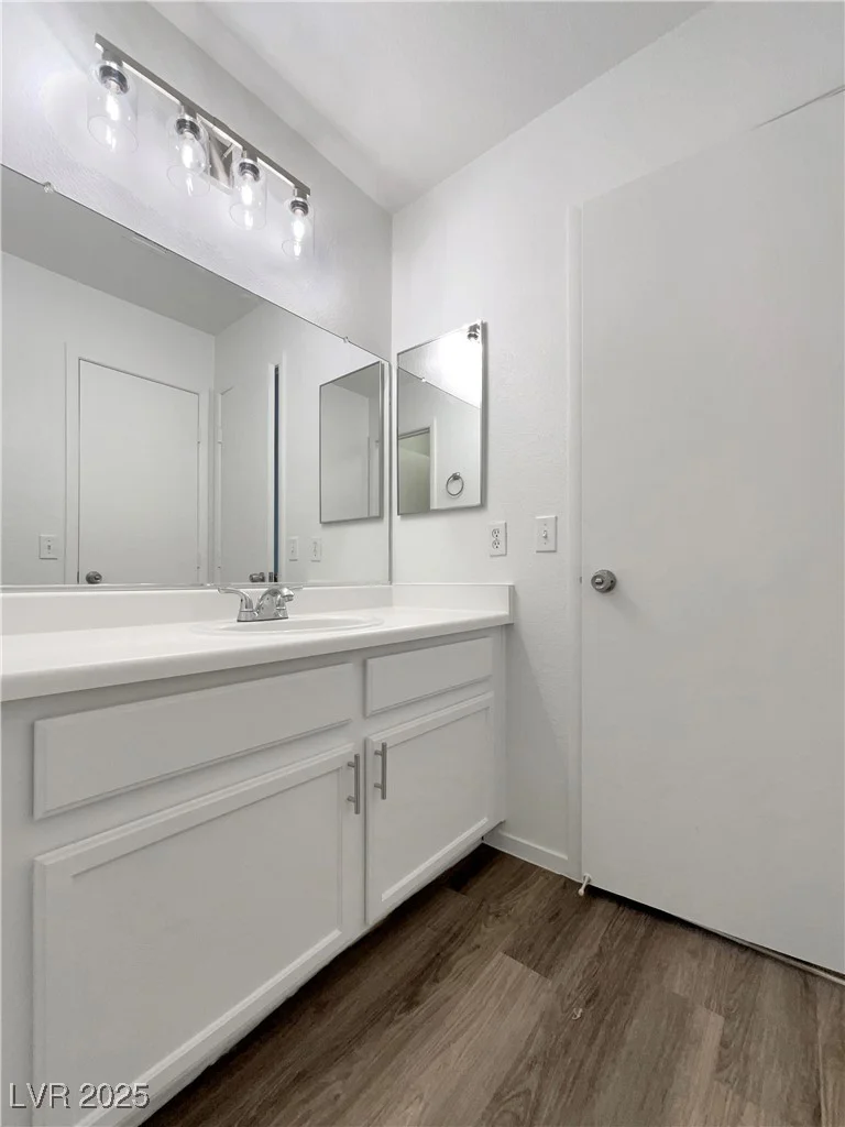 7900 Wood Shadow, Las Vegas, NV 89131
