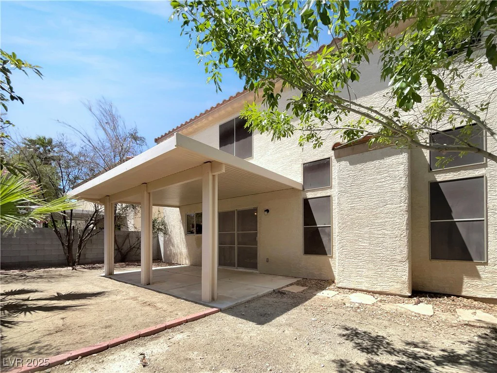 7900 Wood Shadow, Las Vegas, NV 89131
