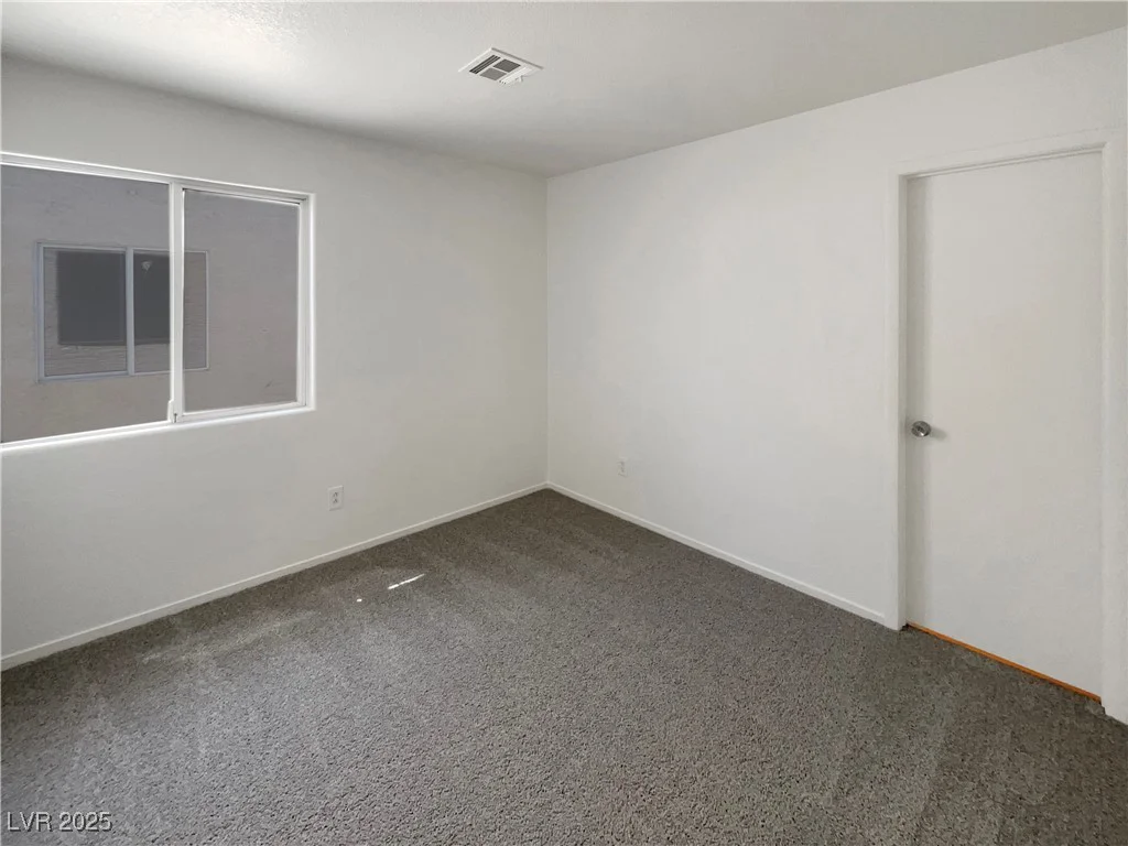 7900 Wood Shadow, Las Vegas, NV 89131