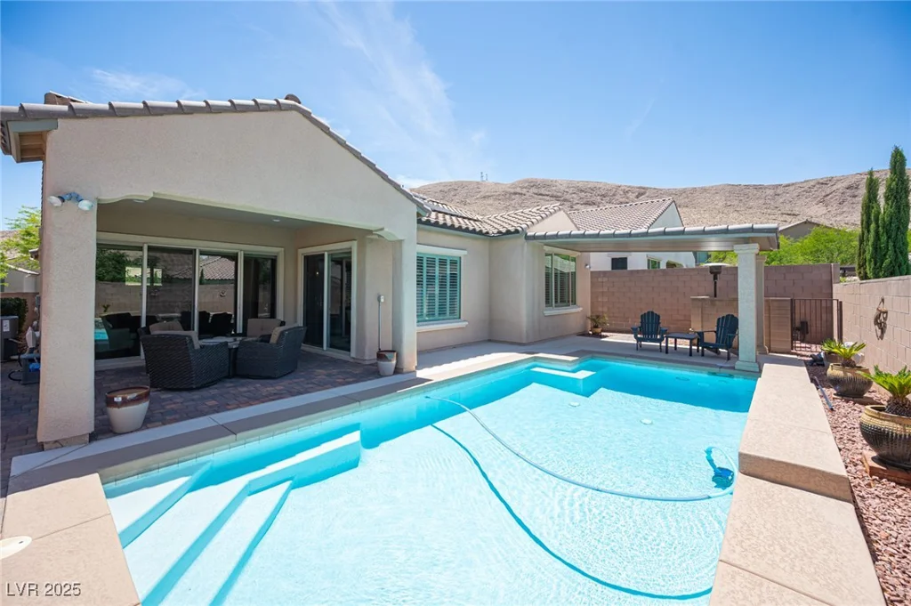 3468 Isle, Las Vegas, NV 89141