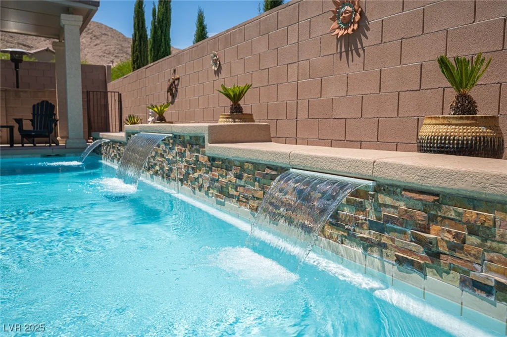 3468 Isle, Las Vegas, NV 89141