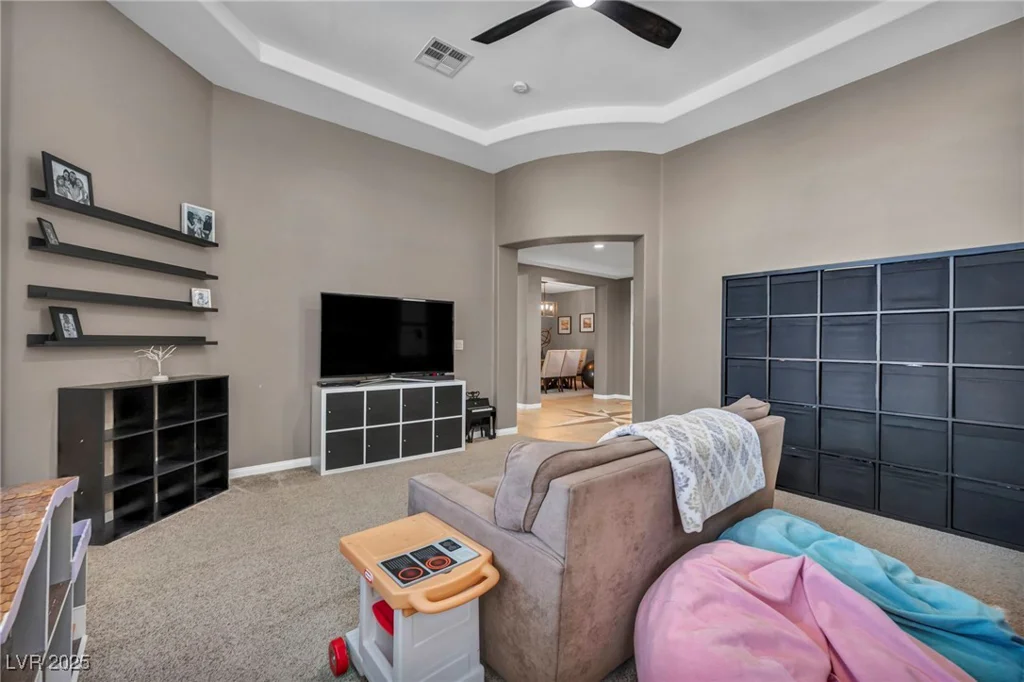 6423 Grayback, North Las Vegas, NV 89084