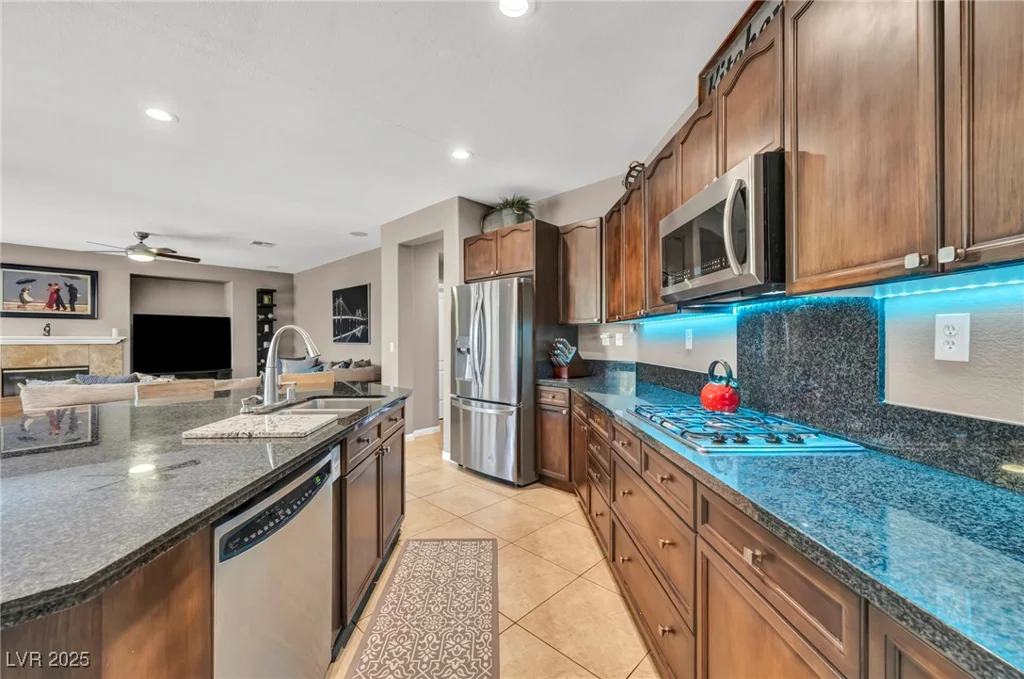 6423 Grayback, North Las Vegas, NV 89084
