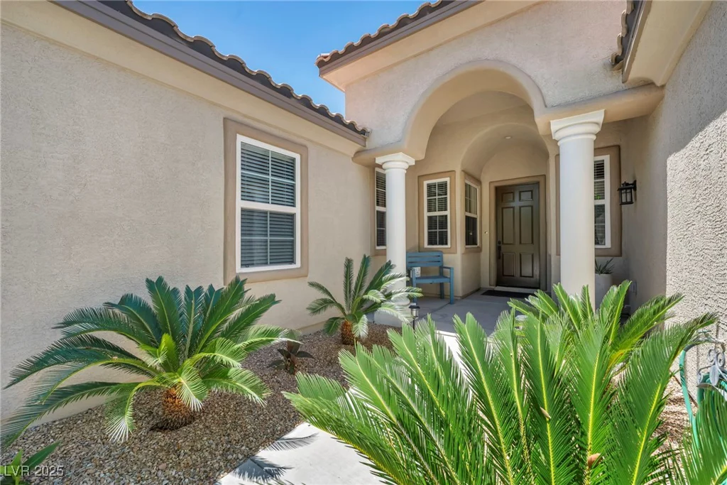 6423 Grayback, North Las Vegas, NV 89084