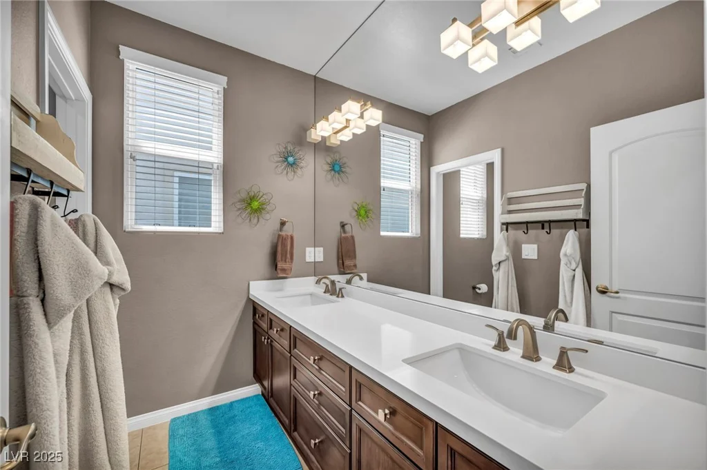 6423 Grayback, North Las Vegas, NV 89084
