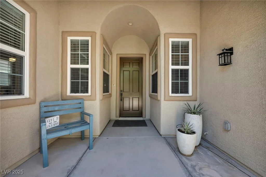 6423 Grayback, North Las Vegas, NV 89084