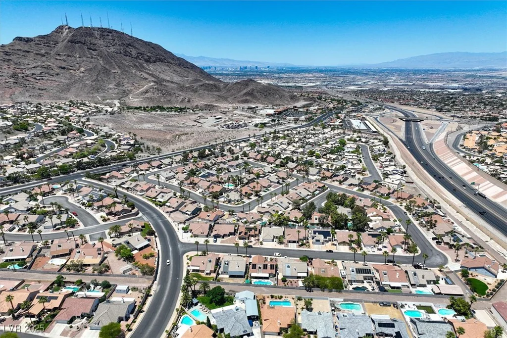130 Park Ridge, Henderson, NV 89002