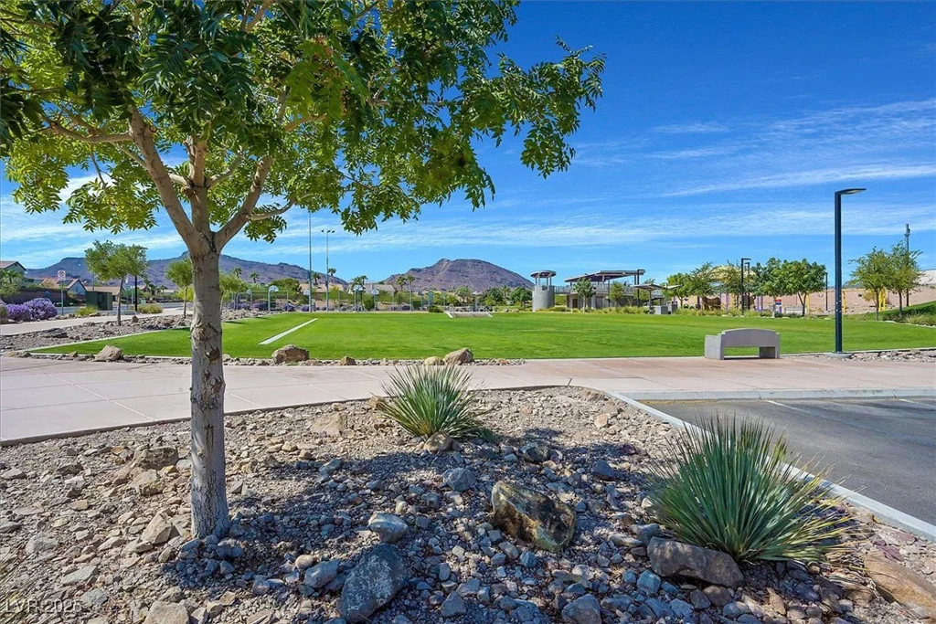 130 Park Ridge, Henderson, NV 89002