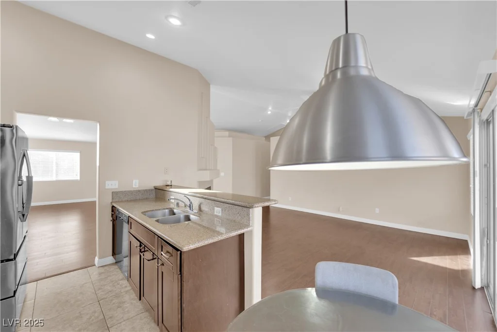 6231 Curlew, Las Vegas, NV 89122