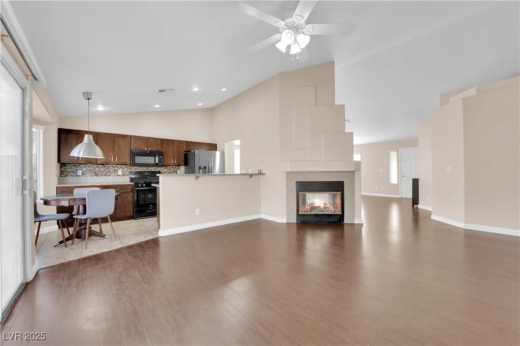 6231 Curlew, Las Vegas, NV 89122