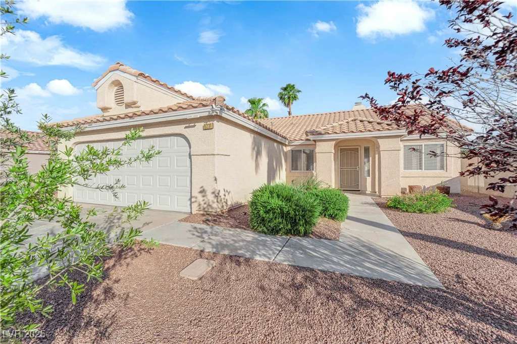 6231 Curlew, Las Vegas, NV 89122