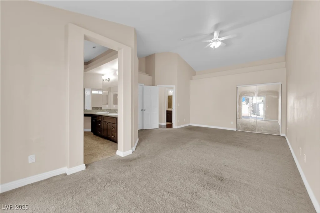 6231 Curlew, Las Vegas, NV 89122