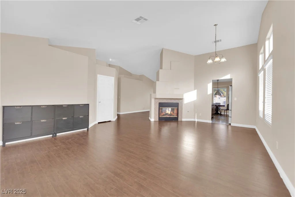 6231 Curlew, Las Vegas, NV 89122