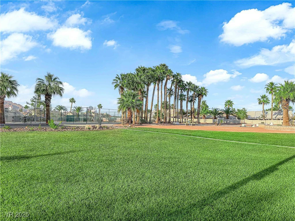6231 Curlew, Las Vegas, NV 89122