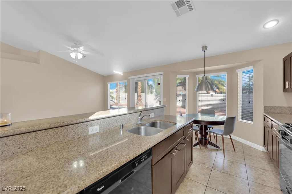 6231 Curlew, Las Vegas, NV 89122