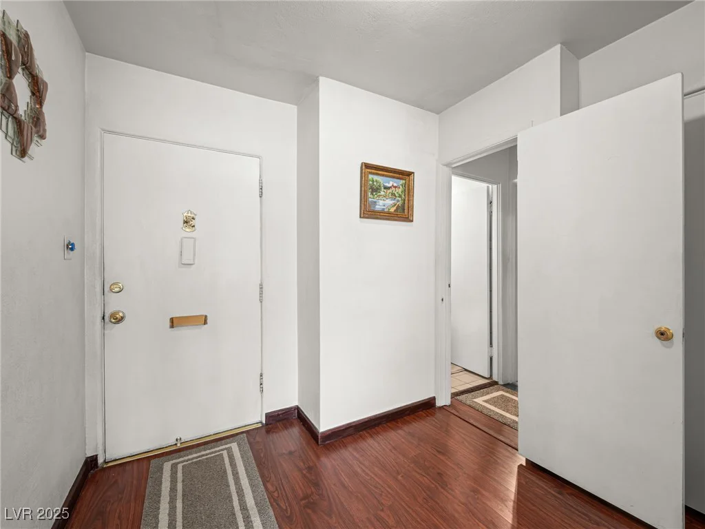 1704 8th, Las Vegas, NV 89104