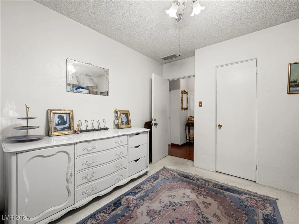 1704 8th, Las Vegas, NV 89104