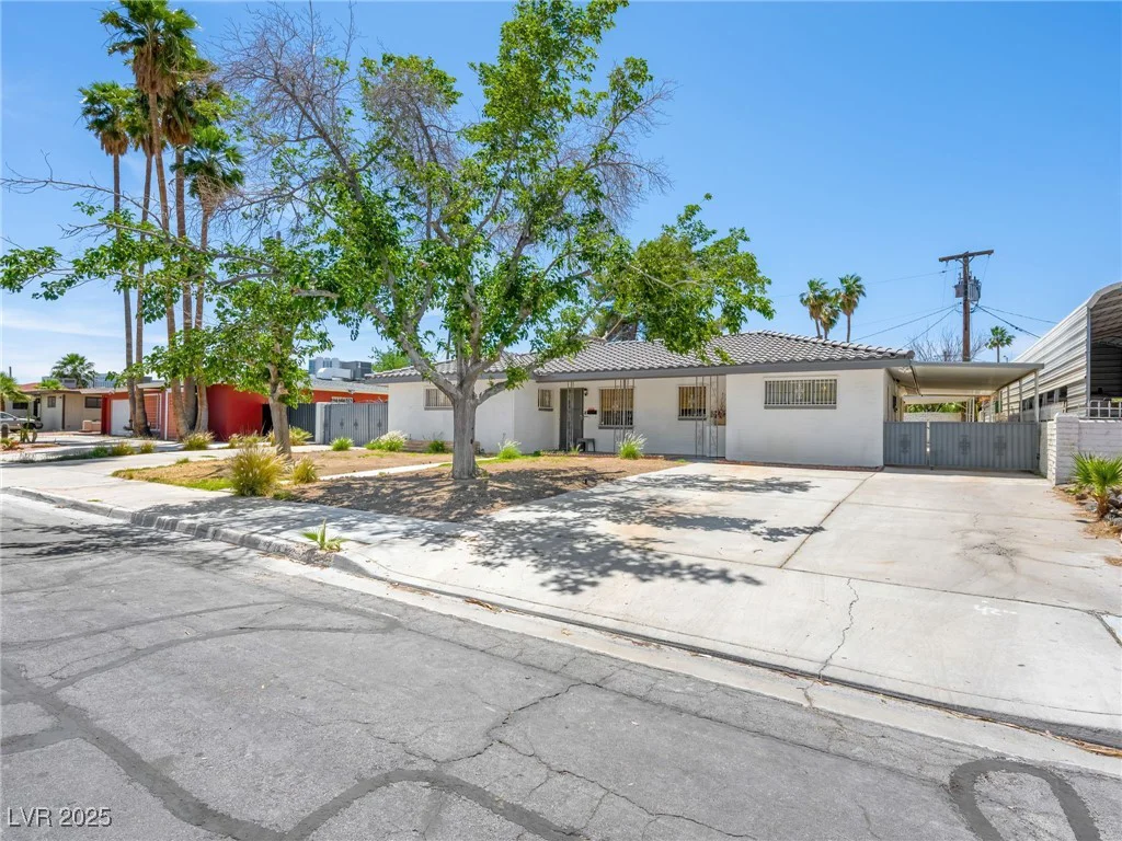 1704 8th, Las Vegas, NV 89104