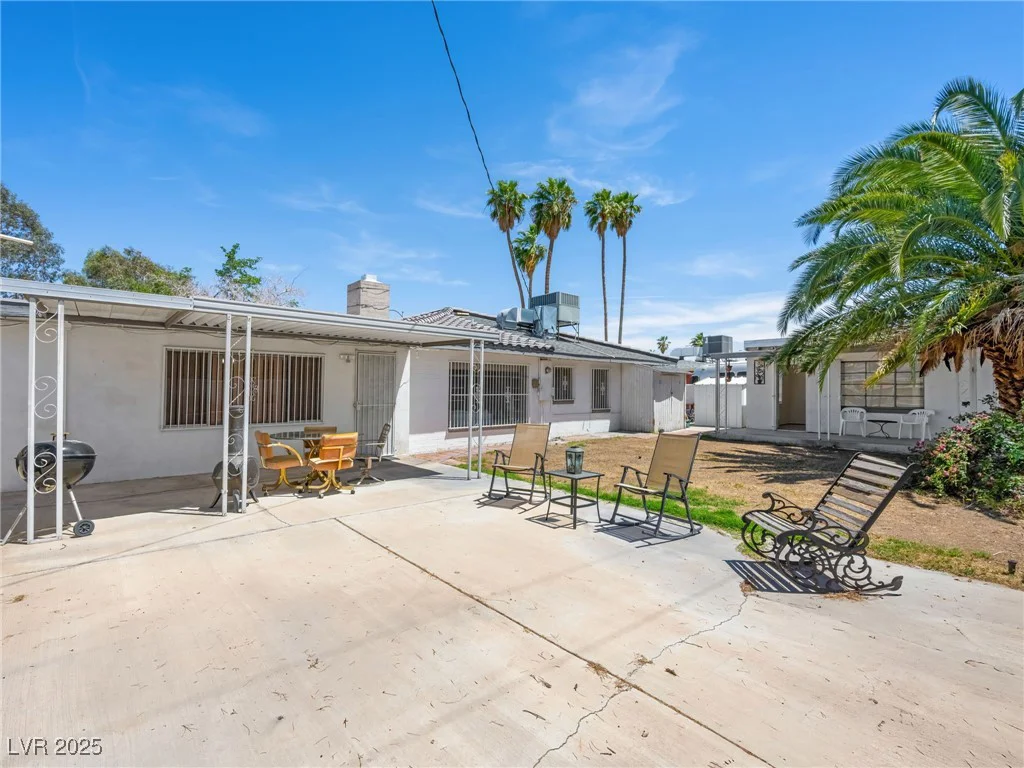 1704 8th, Las Vegas, NV 89104