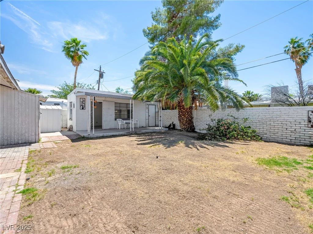 1704 8th, Las Vegas, NV 89104