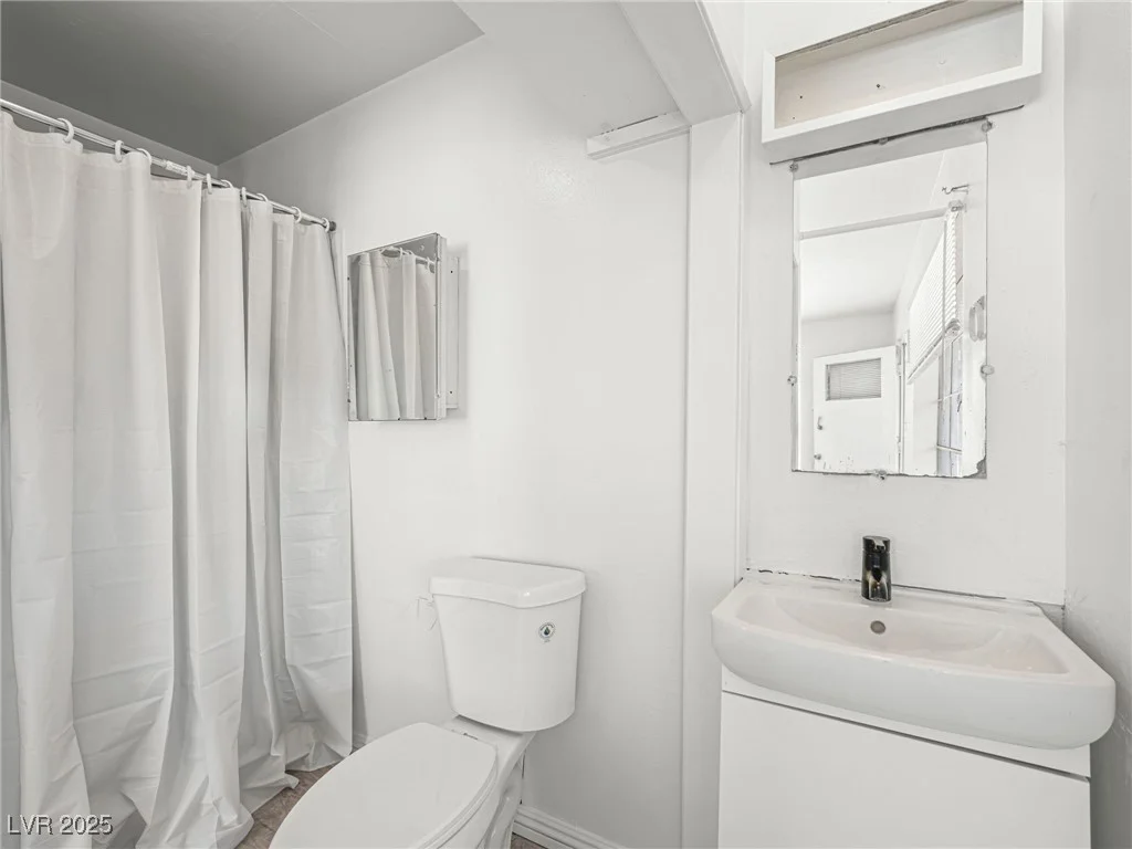 1704 8th, Las Vegas, NV 89104
