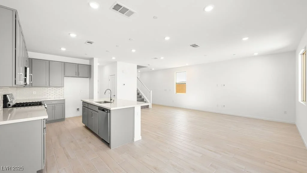 340 Taylor, Henderson, NV 89015