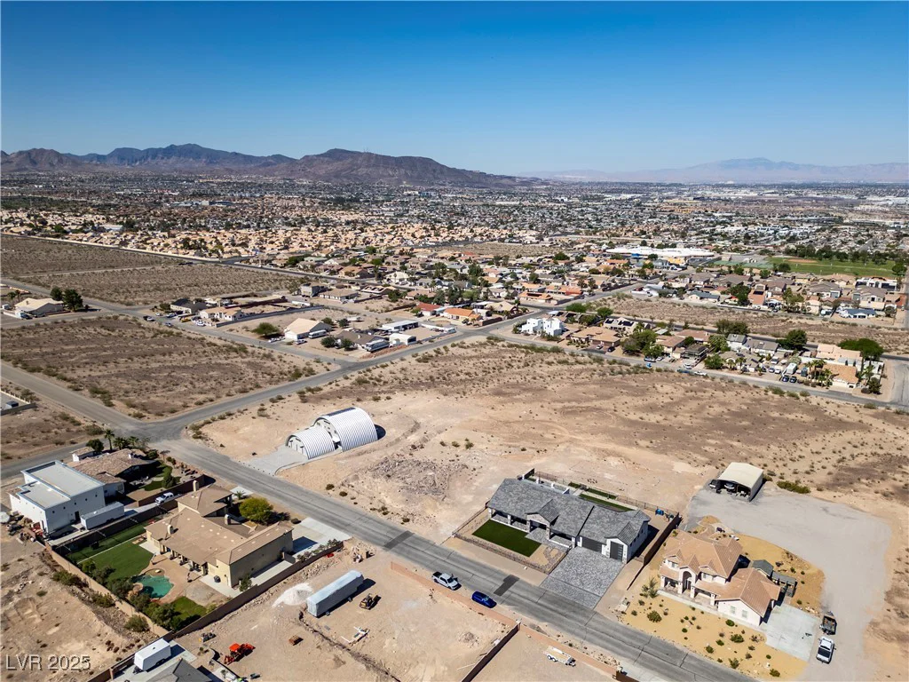 332 Lisbon, Henderson, NV 89015
