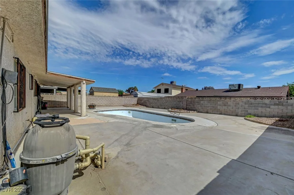 4067 Colorado, Las Vegas, NV 89104