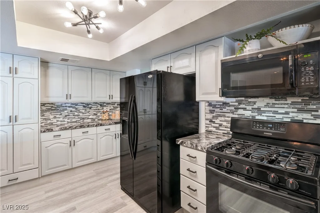 4475 Harmony, Las Vegas, NV 89121