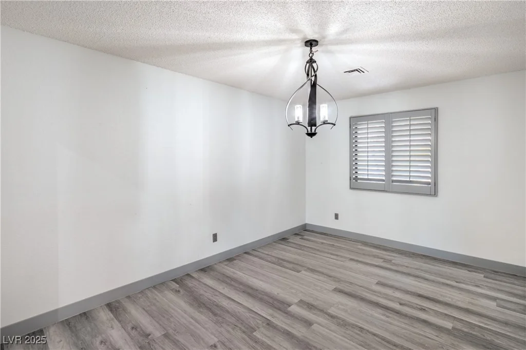 4475 Harmony, Las Vegas, NV 89121