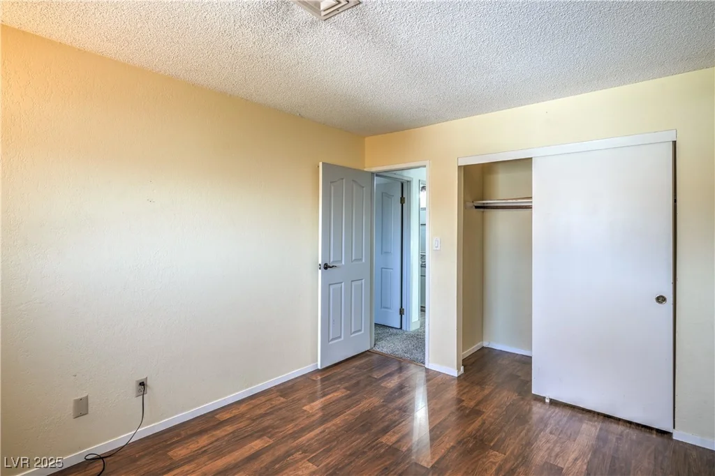 4475 Harmony, Las Vegas, NV 89121