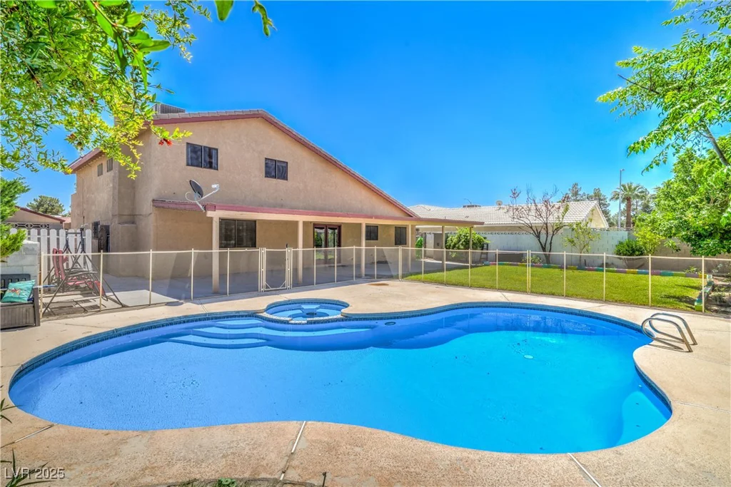 4475 Harmony, Las Vegas, NV 89121