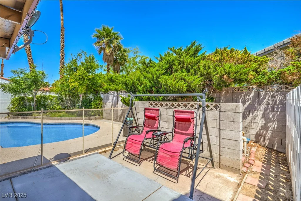 4475 Harmony, Las Vegas, NV 89121