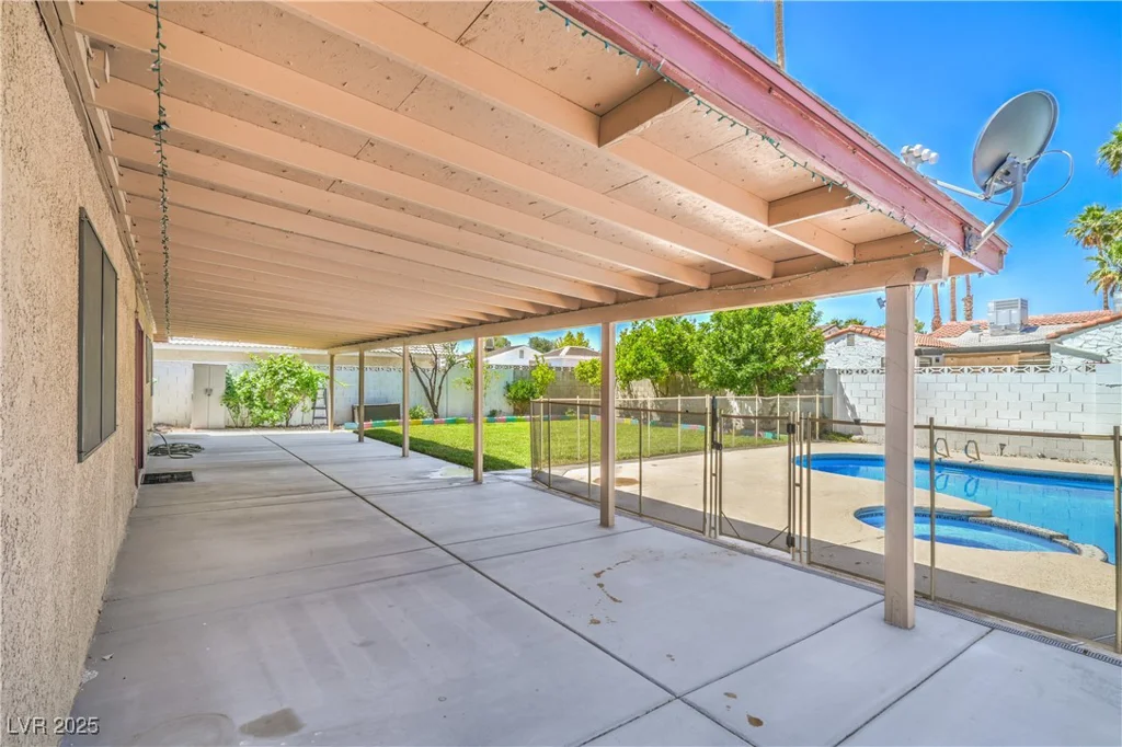 4475 Harmony, Las Vegas, NV 89121