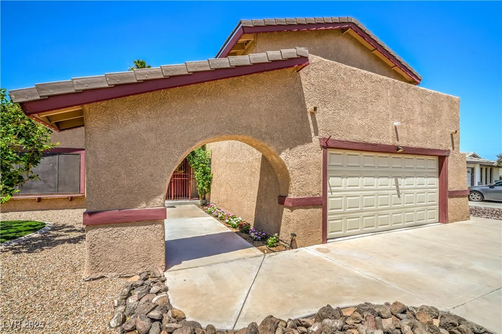 4475 Harmony, Las Vegas, NV 89121