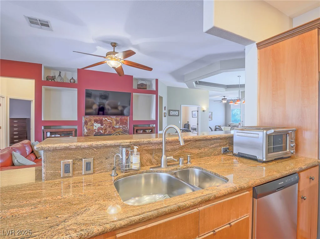 401 Obsidian, Las Vegas, NV 89145