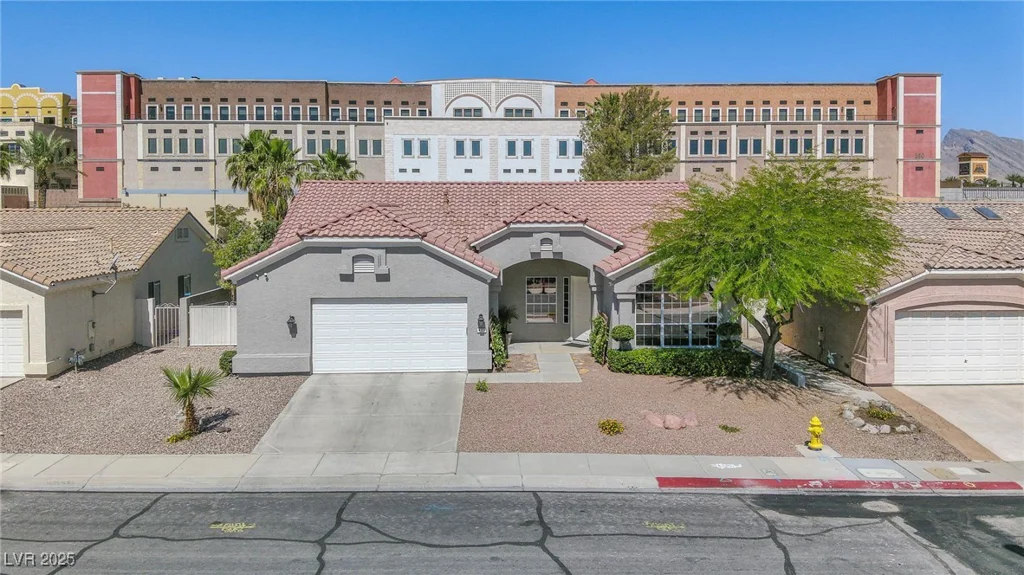 401 Obsidian, Las Vegas, NV 89145