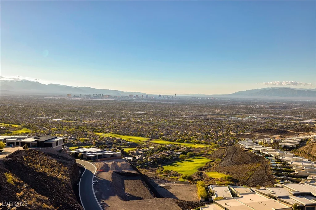 567 Rock Peak, Henderson, NV 89012