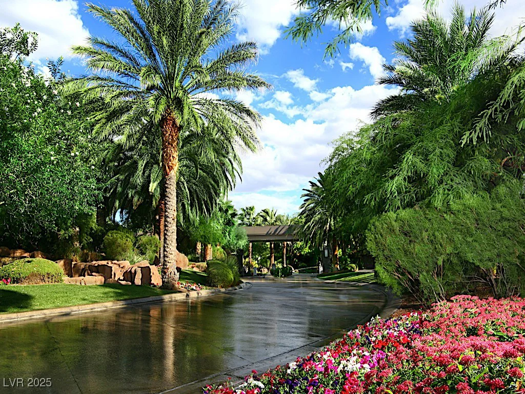 567 Rock Peak, Henderson, NV 89012