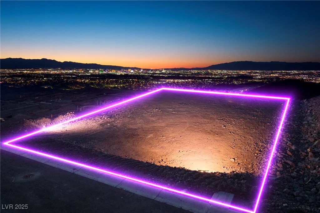 567 Rock Peak, Henderson, NV 89012