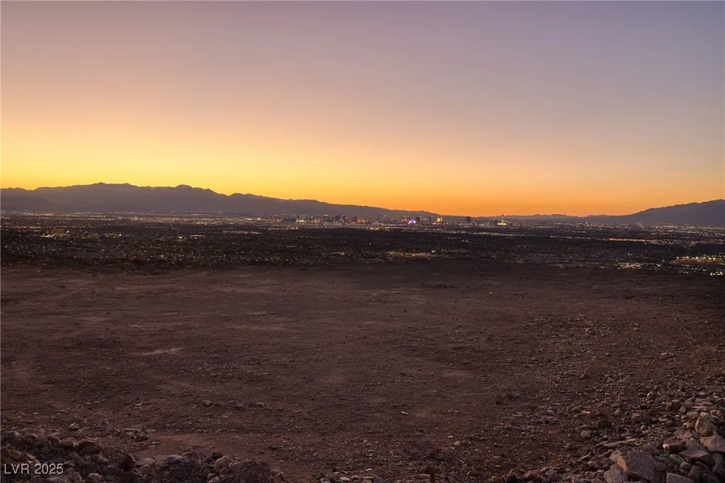 567 Rock Peak, Henderson, NV 89012