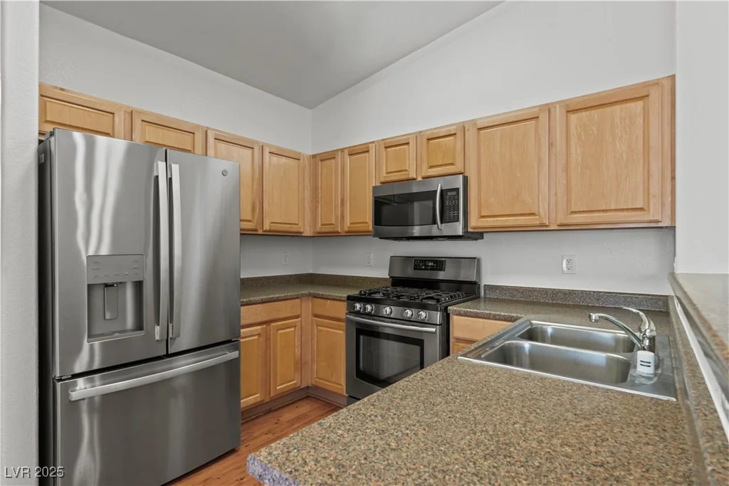 2596 Lazy Saddle, Henderson, NV 89002