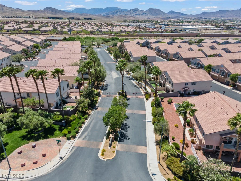 2596 Lazy Saddle, Henderson, NV 89002