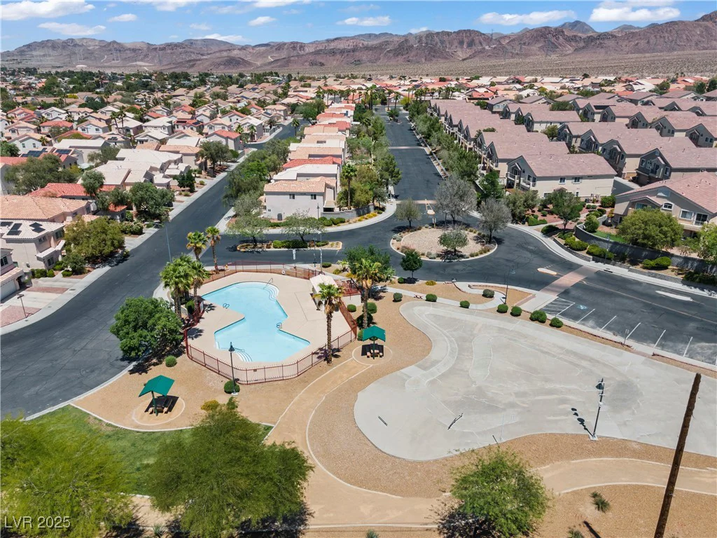 2596 Lazy Saddle, Henderson, NV 89002