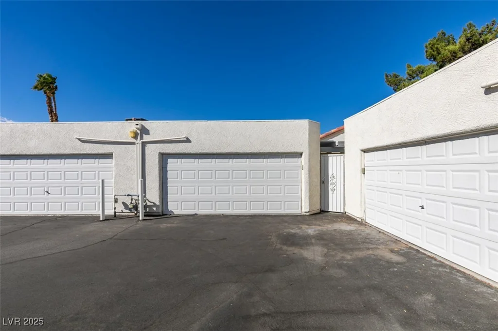 5424 Comchec, Las Vegas, NV 89108